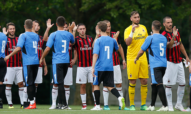  AC米兰德比战告捷，终结国际米兰连胜势头